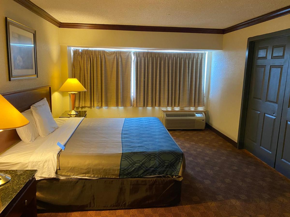 Rodeway Inn Sandston Kamer foto