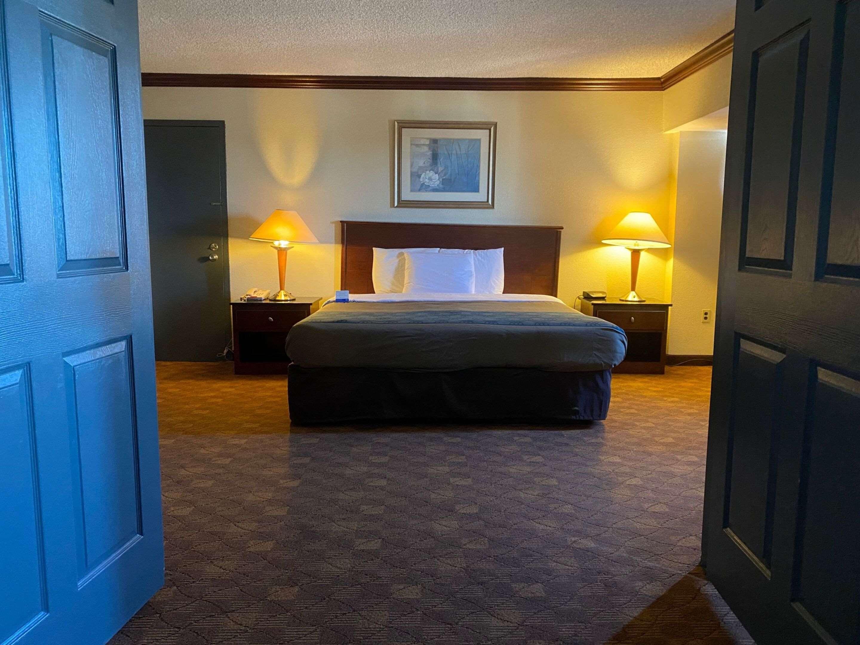 Rodeway Inn Sandston Buitenkant foto